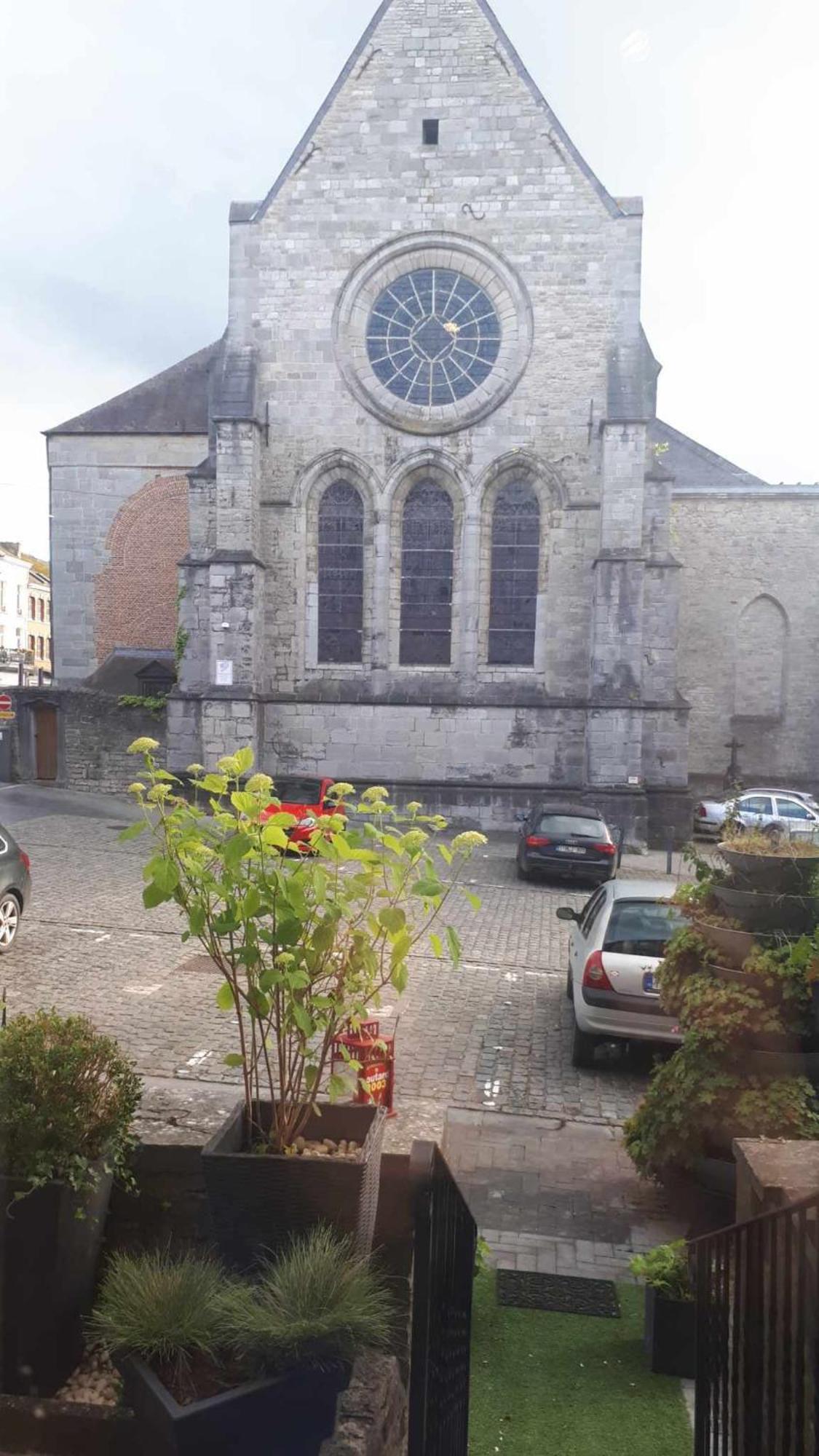 " Chimay Welcome " ---------------- Au Coeur De La Ville Historique --Exceptionnellement Calme Exterior photo